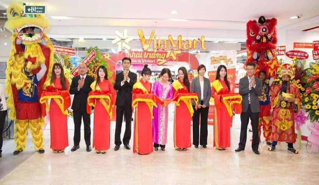 Tất tần tận những điều cần lưu ý khi chuẩn bị khai trương cửa hàng Tất Tần Tận Những Điều Cần Lưu Ý Khi Chuẩn Bị Khai Trương Cửa Hàng