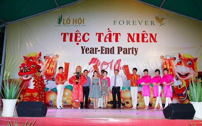 cong ty to chuc year end party 2