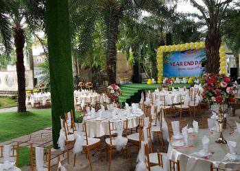 Tìm Địa Điểm Tổ Chức Year End Party Cho Doanh Nghiệp? Nên Đi Đâu?