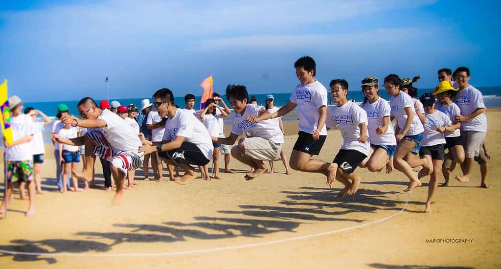 hoat dong team building 2