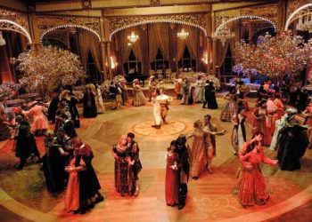 Độc Đáo Với 3 Ý Tưởng Tổ Chức Year End Party Cho Doanh Nghiệp