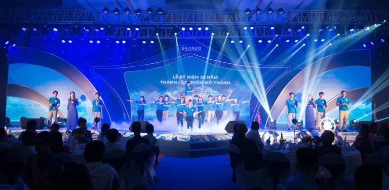 Tổ Chức Kỷ Niệm Thành Lập Công Ty