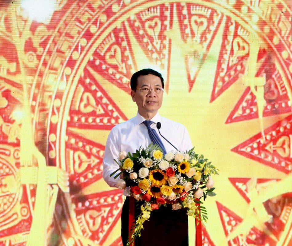 Mẫu Bài Phát Biểu Cảm Ơn Ngắn Gọn Hay Và Trang Trọng Trong Sự Kiện