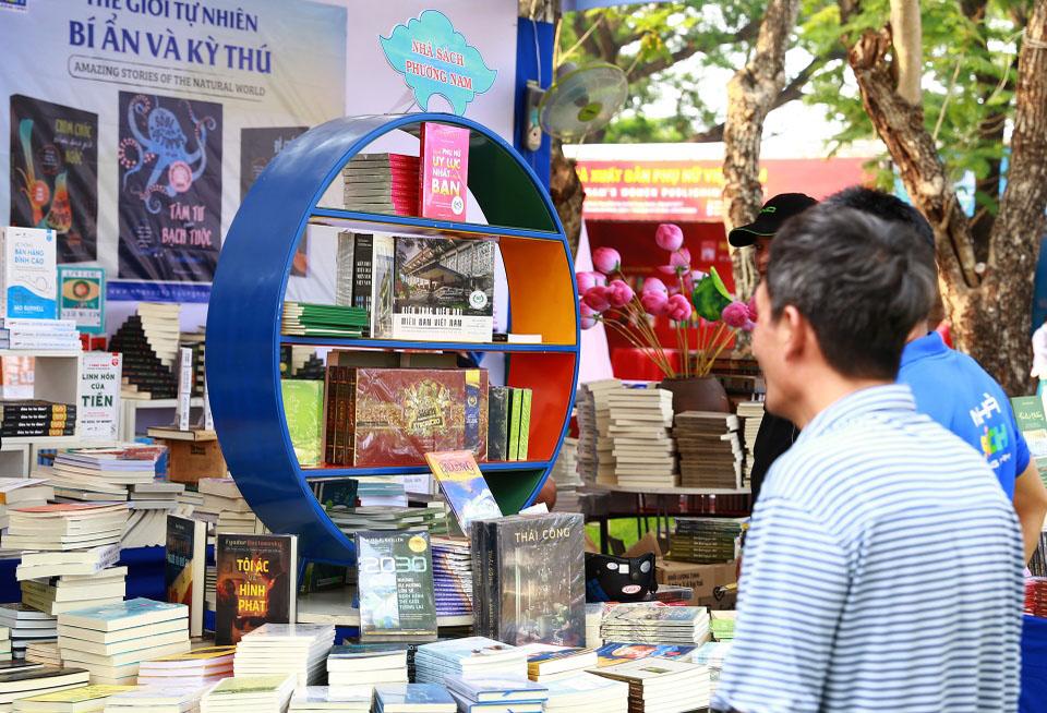 Hội sách chào mừng ngày Sách và Văn hóa đọc Việt Nam lần 2