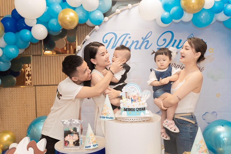 Kế Hoạch Tổ Chức Tiệc Sinh Nhật Hoàn Hảo - Bí Quyết Cho Một Buổi Tiệc Trọn Vẹn