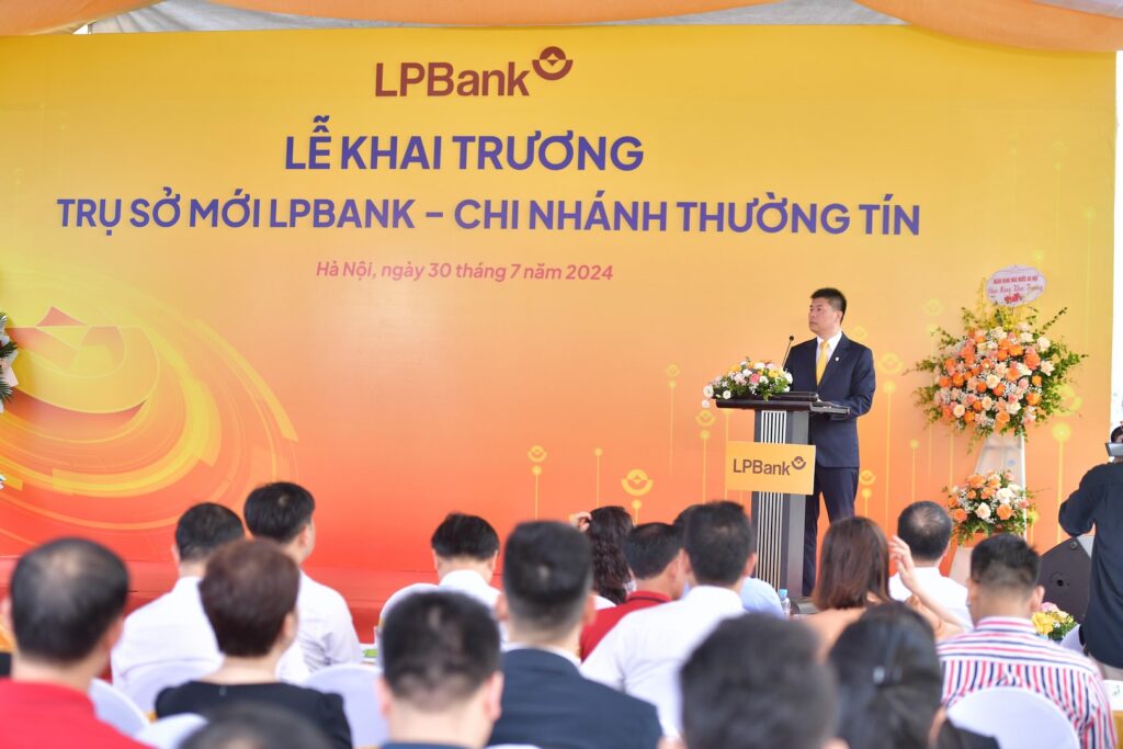 Lễ Khai Trương Trụ Sở Mới LPBank - Chi Nhánh Thường Tín Lễ Khai Trương Trụ Sở Mới Lpbank - Chi Nhánh Thường Tín